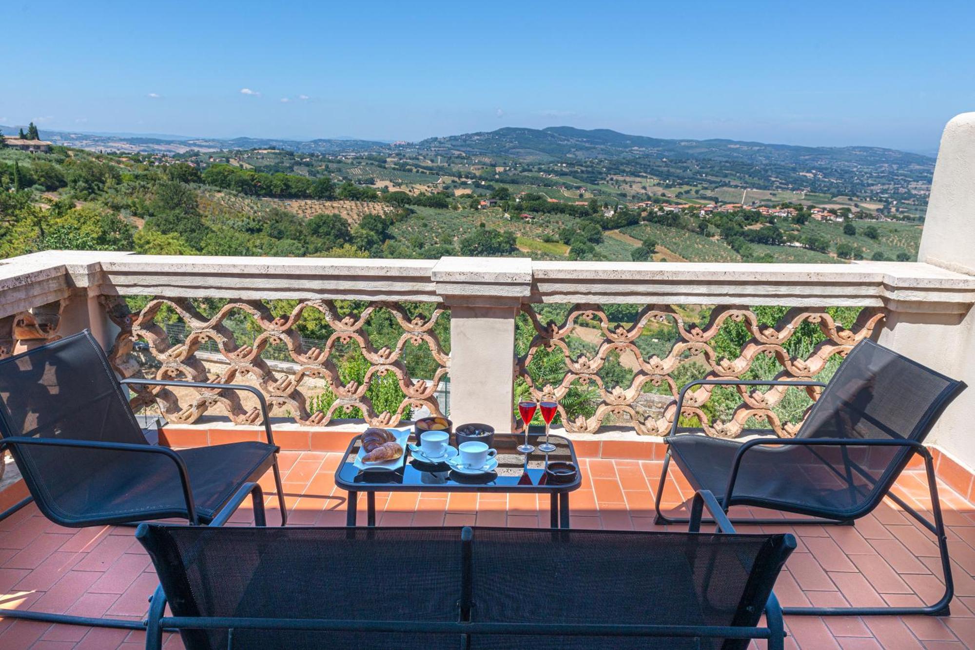 Deluxe Double Room Balcony