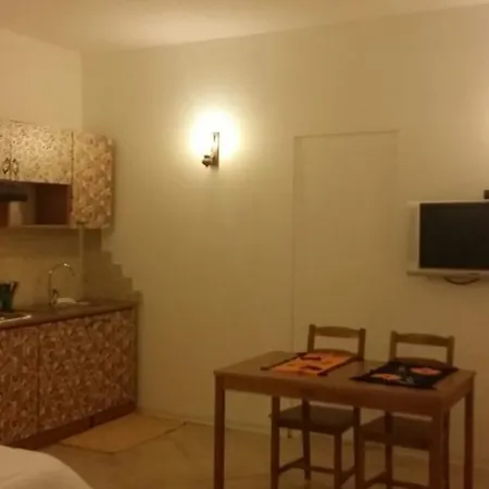Monolocale Lori-3